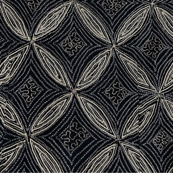 Papell Boutique Evening Black and Gold.Beaded 100% Silk Top - Picture 5 of 15